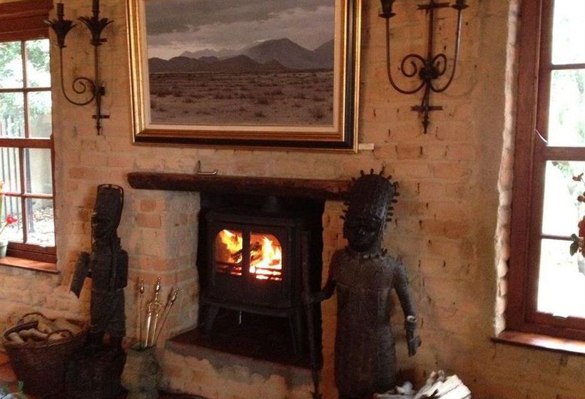 La Petite Dauphine 6