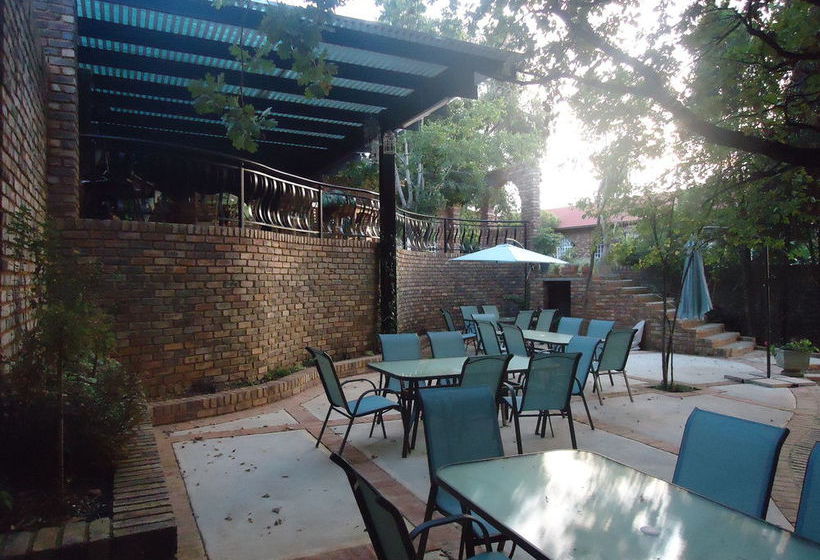 Pension Farmers Folly Guest House 8