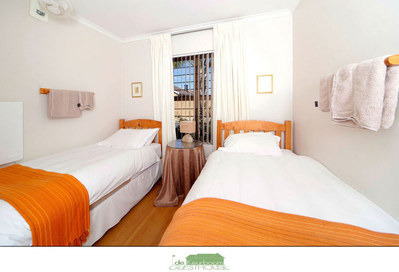 De Keurboom Guesthouse 14