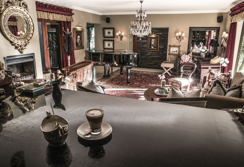 Hotel The Residence 12