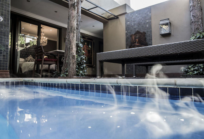 Hotel The Residence 9