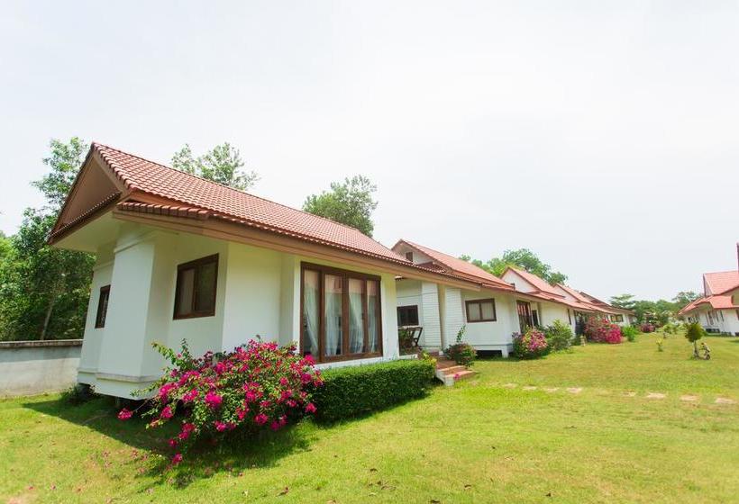 Hotel Armonia Village Resort And Spa 5