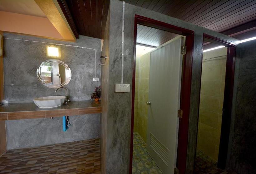 Phangan Barsay Hostel 19