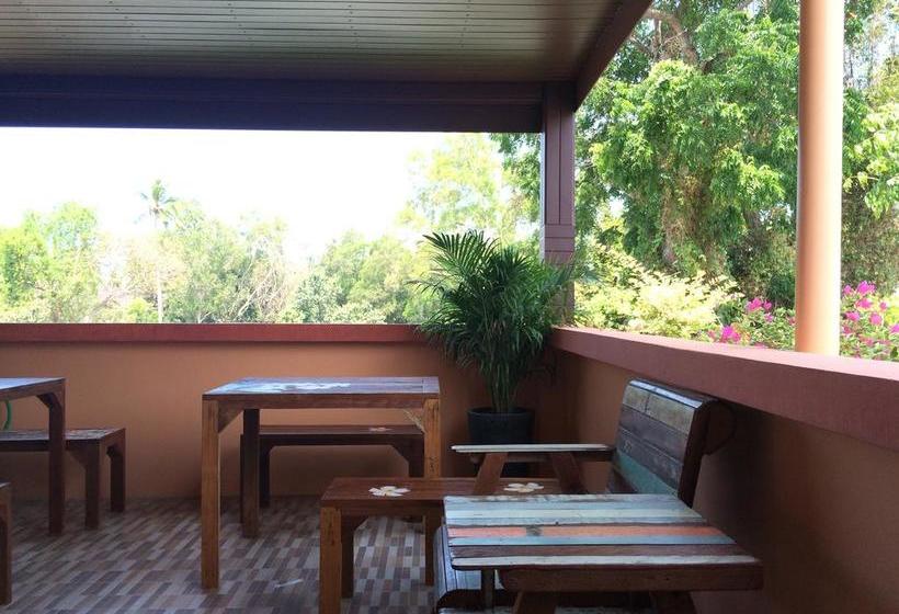 Phangan Barsay Hostel 7