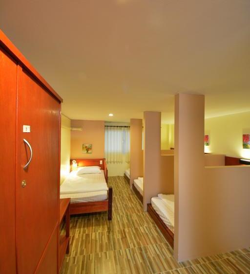 Phangan Barsay Hostel 8