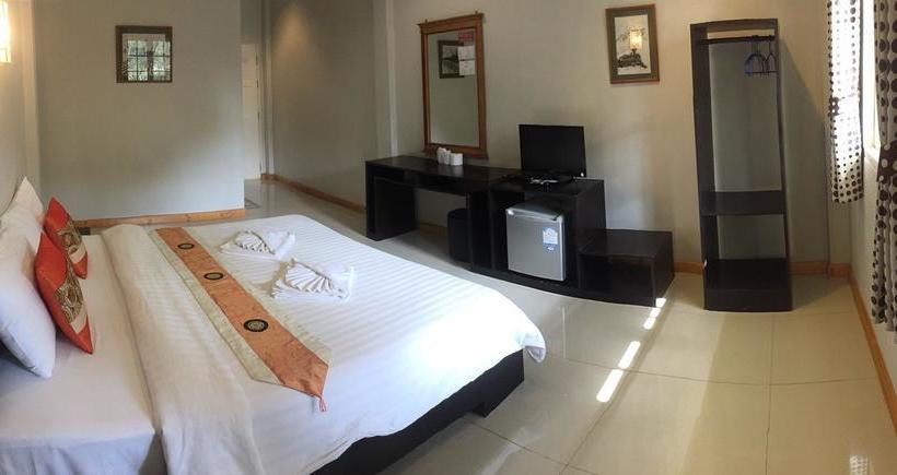 Hotel Bamboo House Resort 15