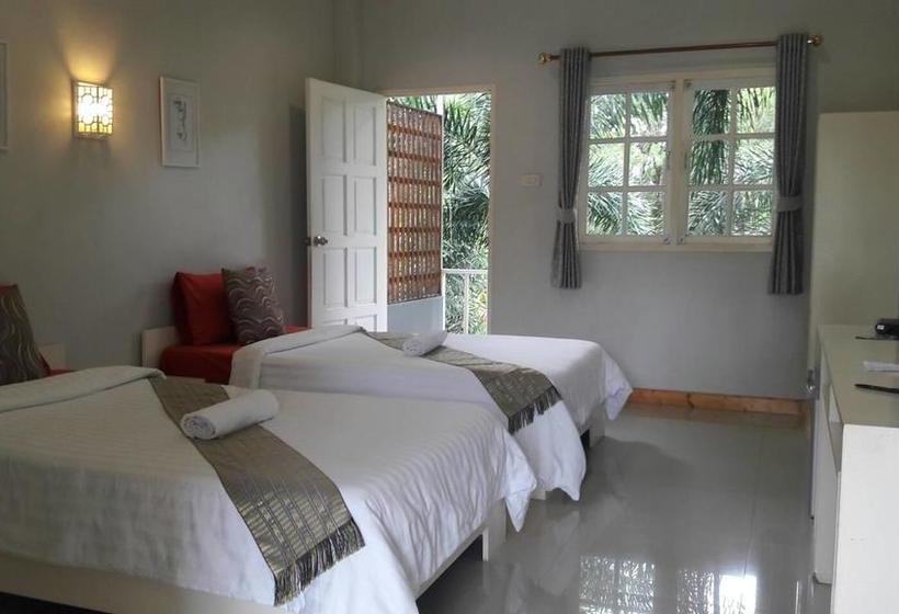 Hotel Bamboo House Resort 17