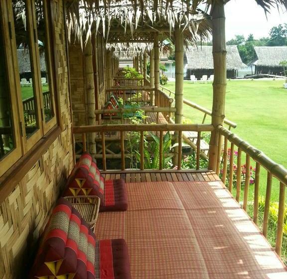 Hotel Bamboo House Resort 9