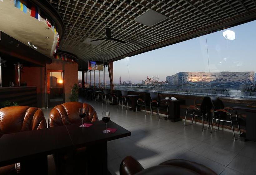 Boutique Hotel La Terrassa 11