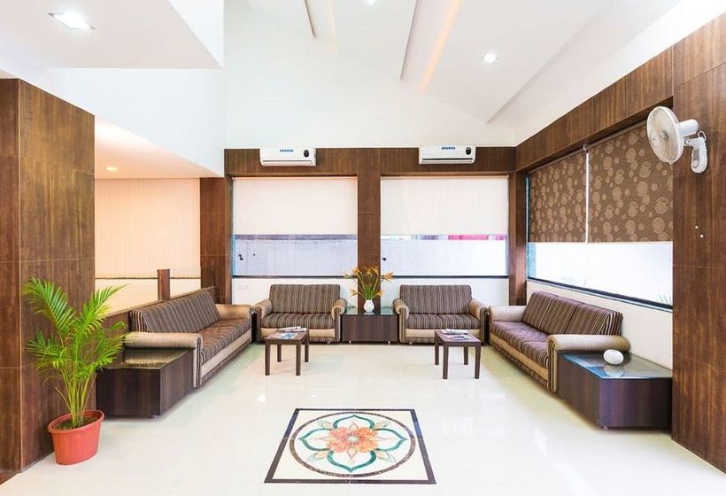 Hotel Shirdi Sai Wada 14