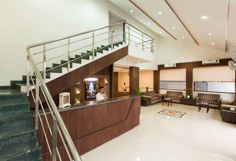 Hotel Shirdi Sai Wada 4