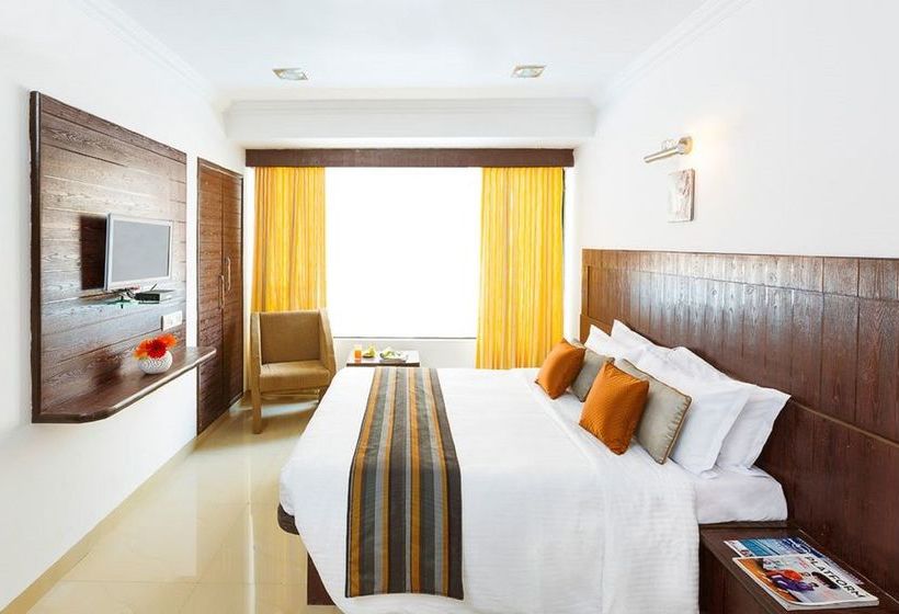 Hotel Shirdi Sai Wada 9