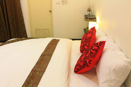 Hotel Modern Inn By Saifon 6