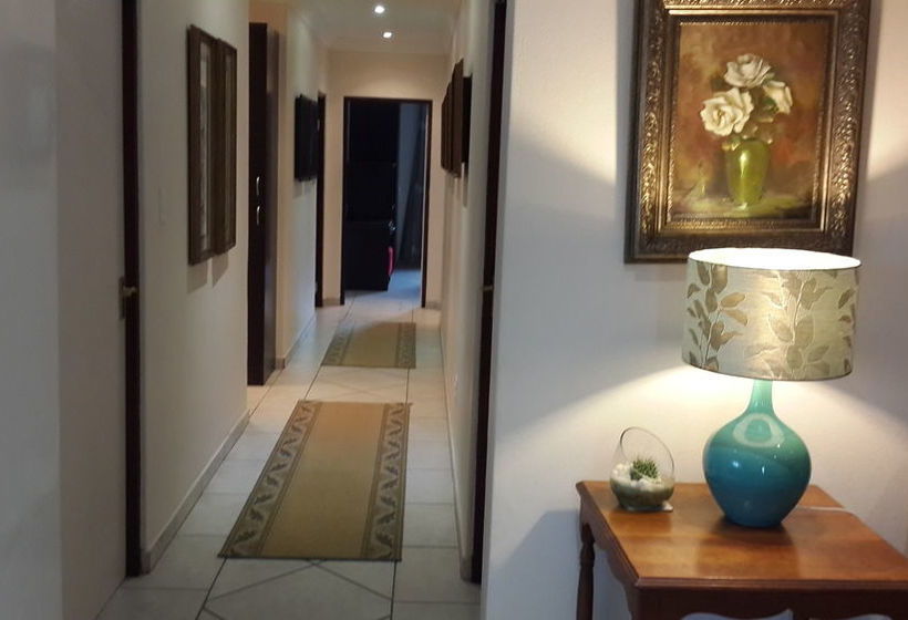 Pension Magaliqua Guest House 13