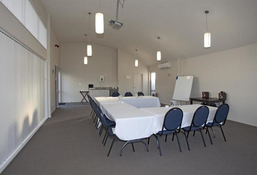 Motel Atrium On Ulster 7