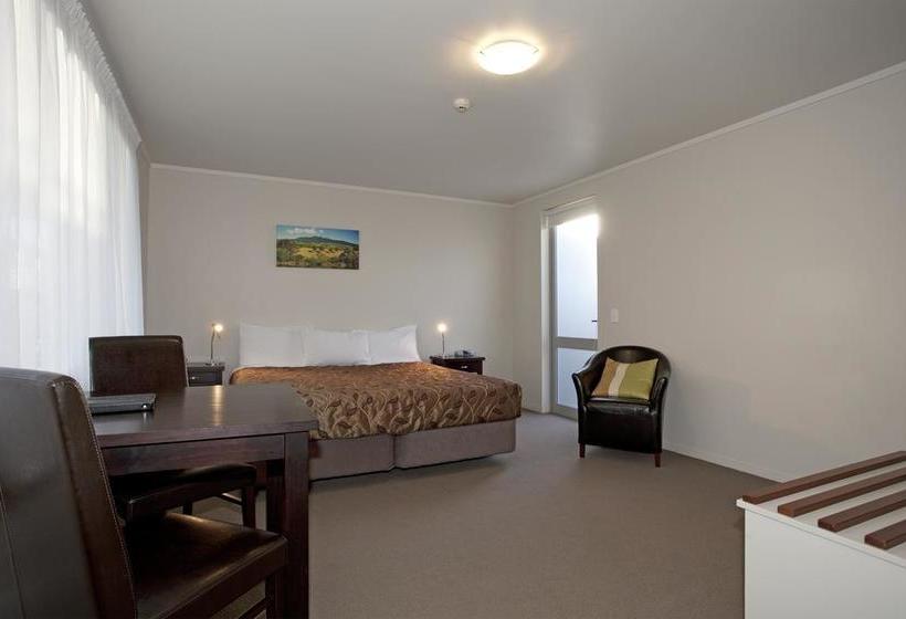 Motel Atrium On Ulster 8