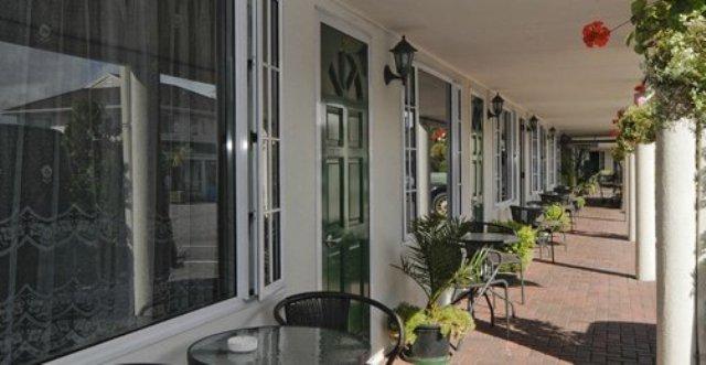 Hotel Prince Motor Lodge 9