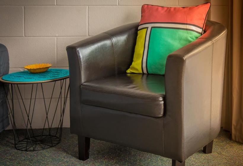 Fiesta Court Motel 10