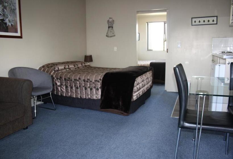 Ashbury Park Motel 8