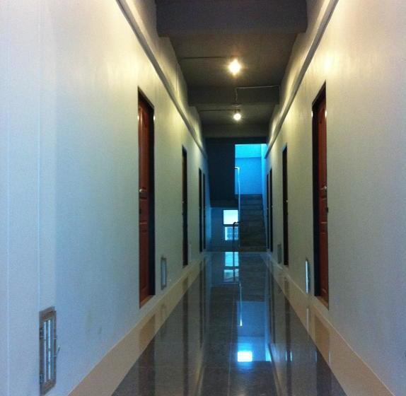 Hotel Papangkorn House 11