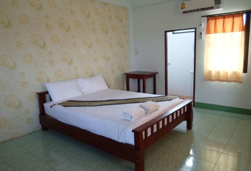 Hotel Ban Maitreejit 10