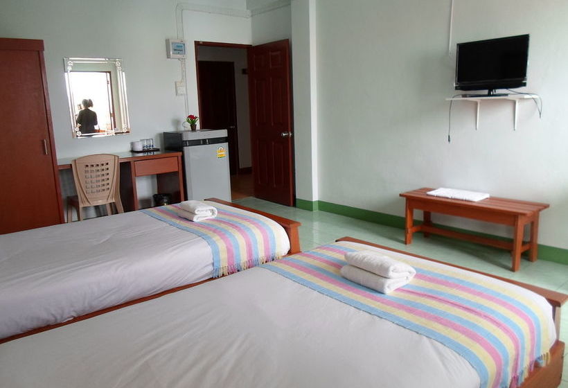 Hotel Ban Maitreejit 12