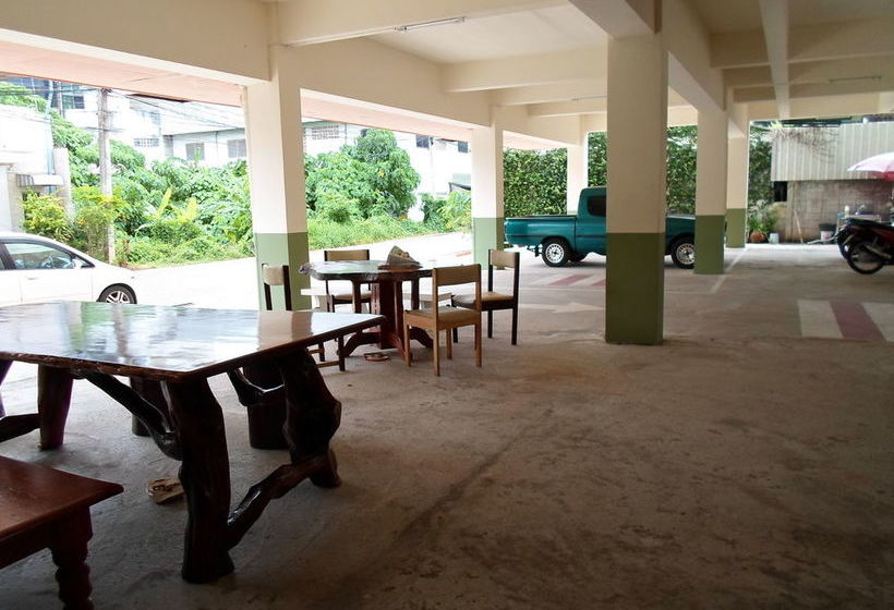 Hotel Ban Maitreejit 19