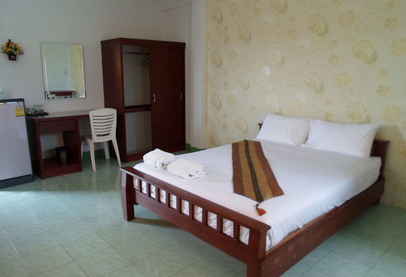 Hotel Ban Maitreejit 9