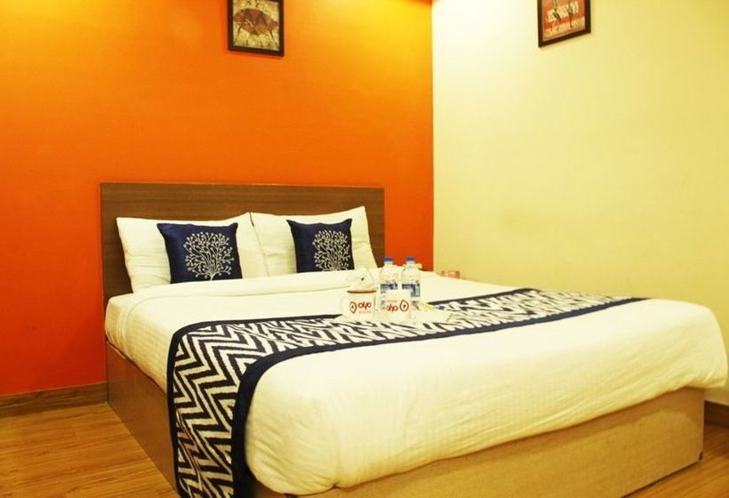 Hotel Zo Rooms Noida Sector 62 Noida Uttar Pradesh