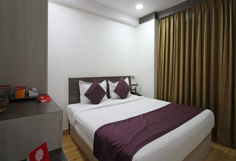 Hotel Zo Rooms Noida Sector 62 15