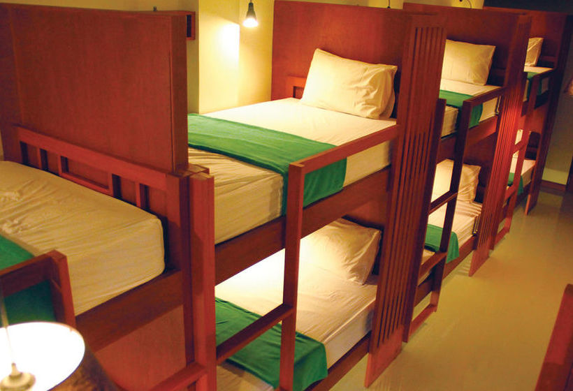 Phangan Pearl Hostel 16