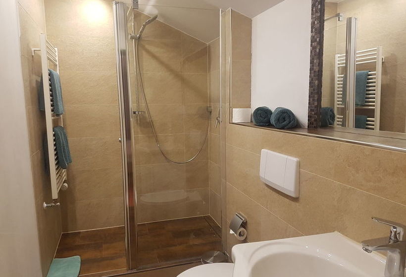 Hotel Zum Schweizerbartl 16