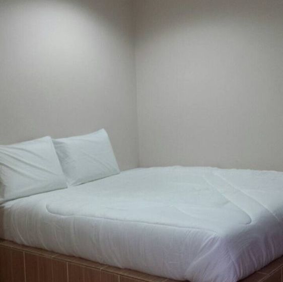 Hostel Sairee Center Guesthouse 20