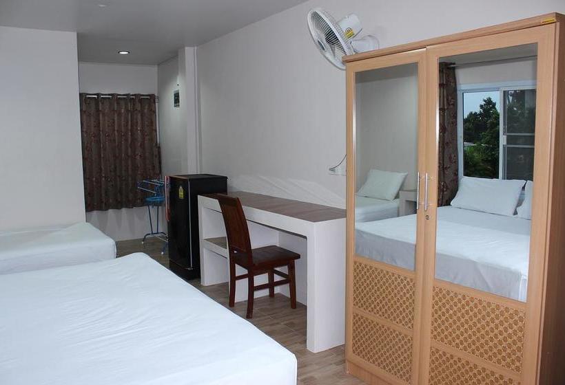 Hostel Sairee Center Guesthouse 5