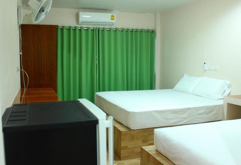 Hostel Sairee Center Guesthouse 7