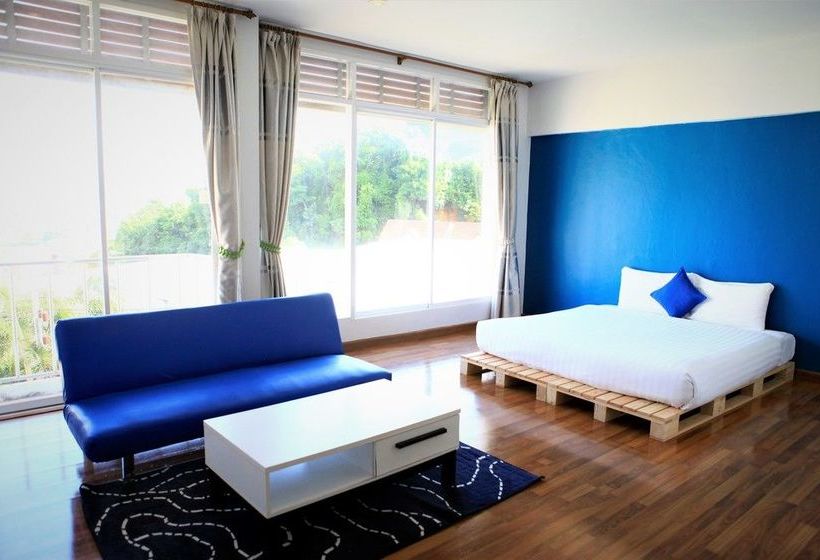 Hotel Sea Host Inn 10