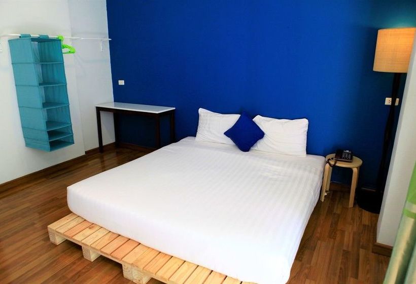 Hotel Sea Host Inn 13