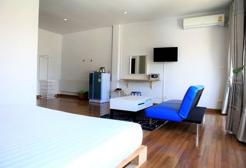 Hotel Sea Host Inn 6