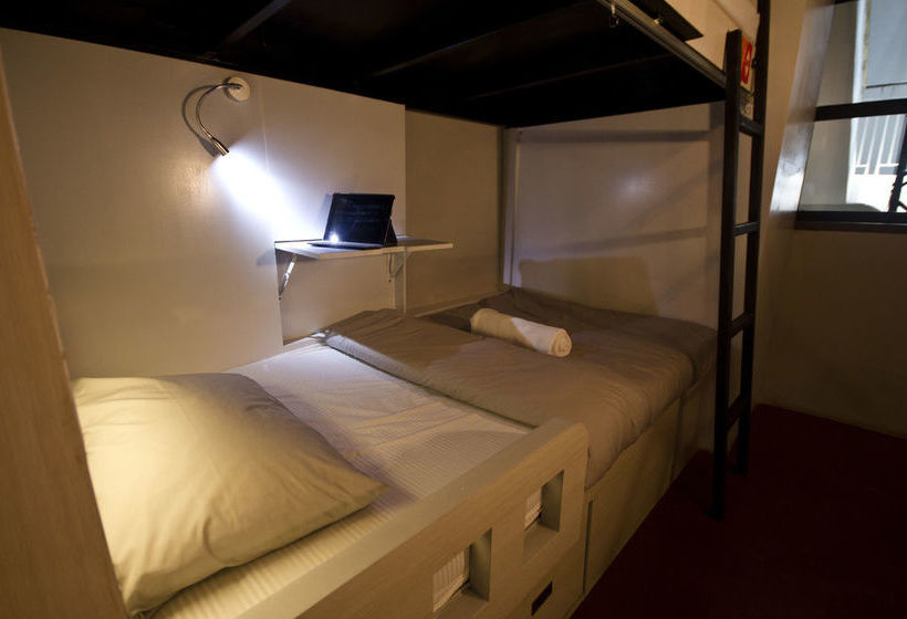 The Hive Hatyai Hostel 11