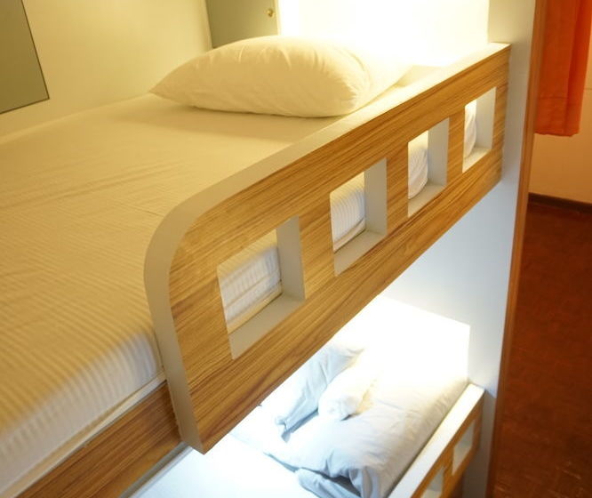 The Hive Hatyai Hostel 19