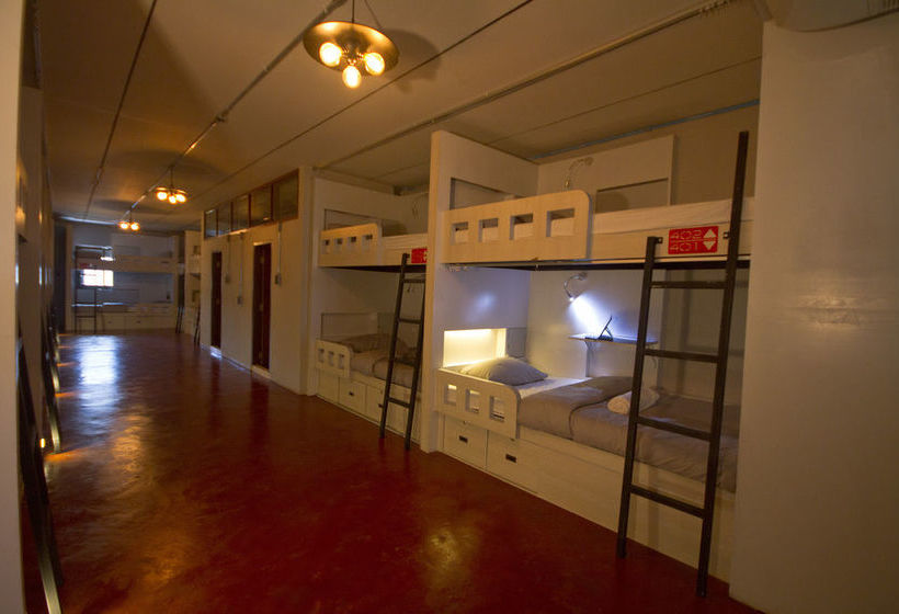 The Hive Hatyai Hostel 9