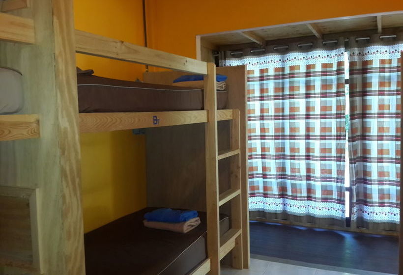 Hostel Relax Corner Inn 17