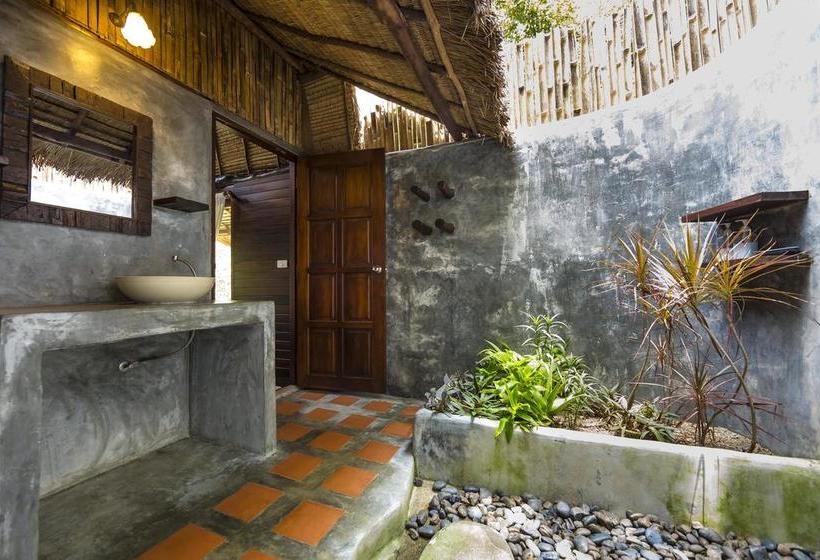 Hotel Baan Talay Koh Tao 16