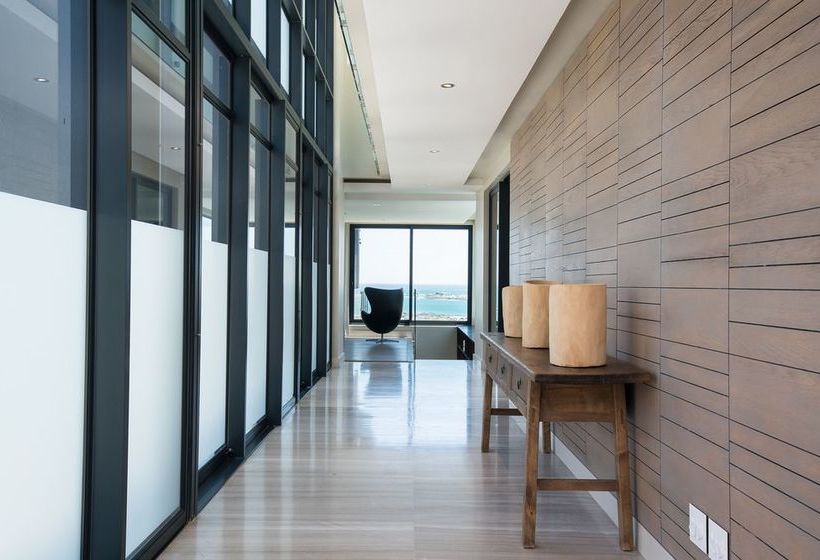 Pension Houghton View 1