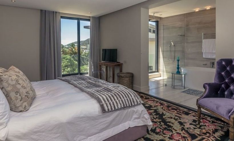 Pension Houghton View 6