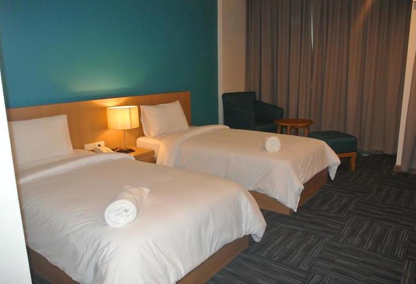 Hotel S Tara Grand 11