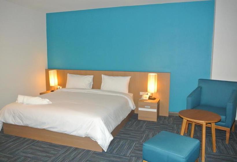 Hotel S Tara Grand 16