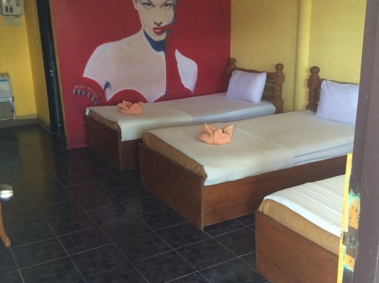 Hostel Baan Talay Guesthouse & Dormitory 11