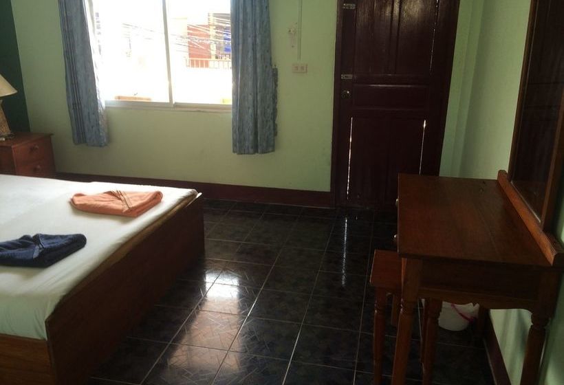 Hostel Baan Talay Guesthouse & Dormitory 12