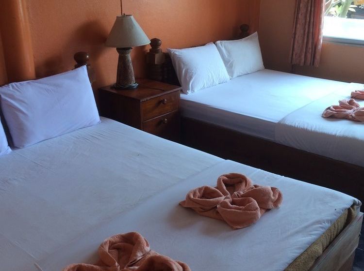 Hostel Baan Talay Guesthouse & Dormitory 3